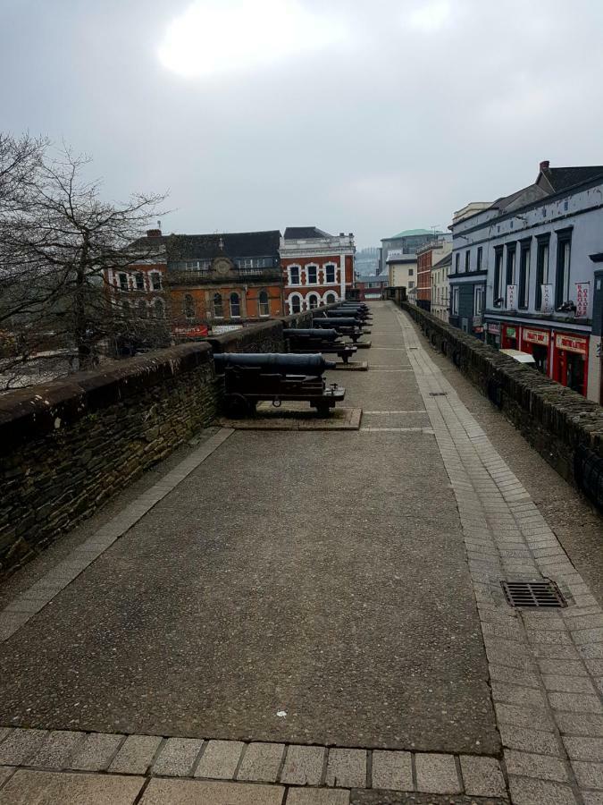 Legenderry B&B Ngoại thất bức ảnh